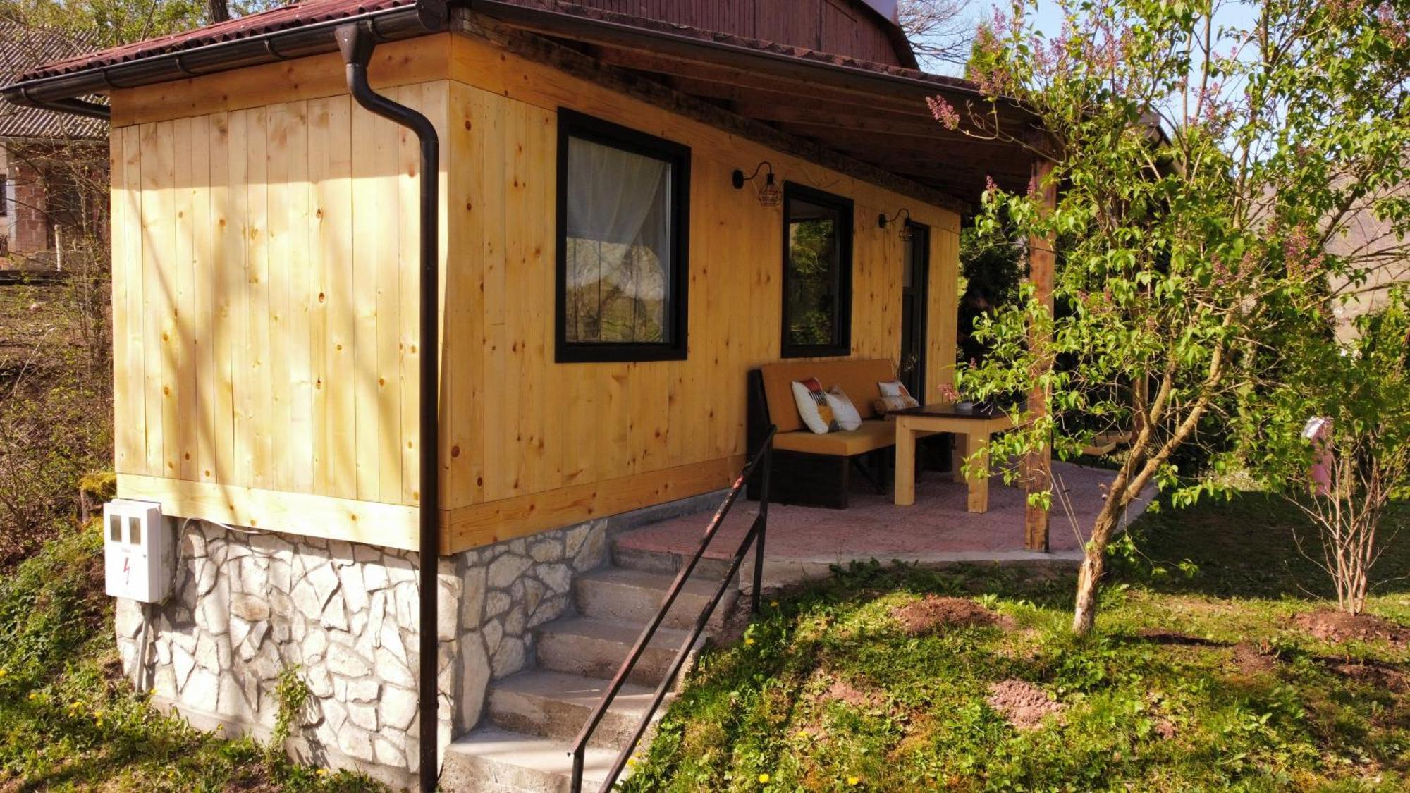 Sole Tiny House Apartment Sipovo Bagian luar foto