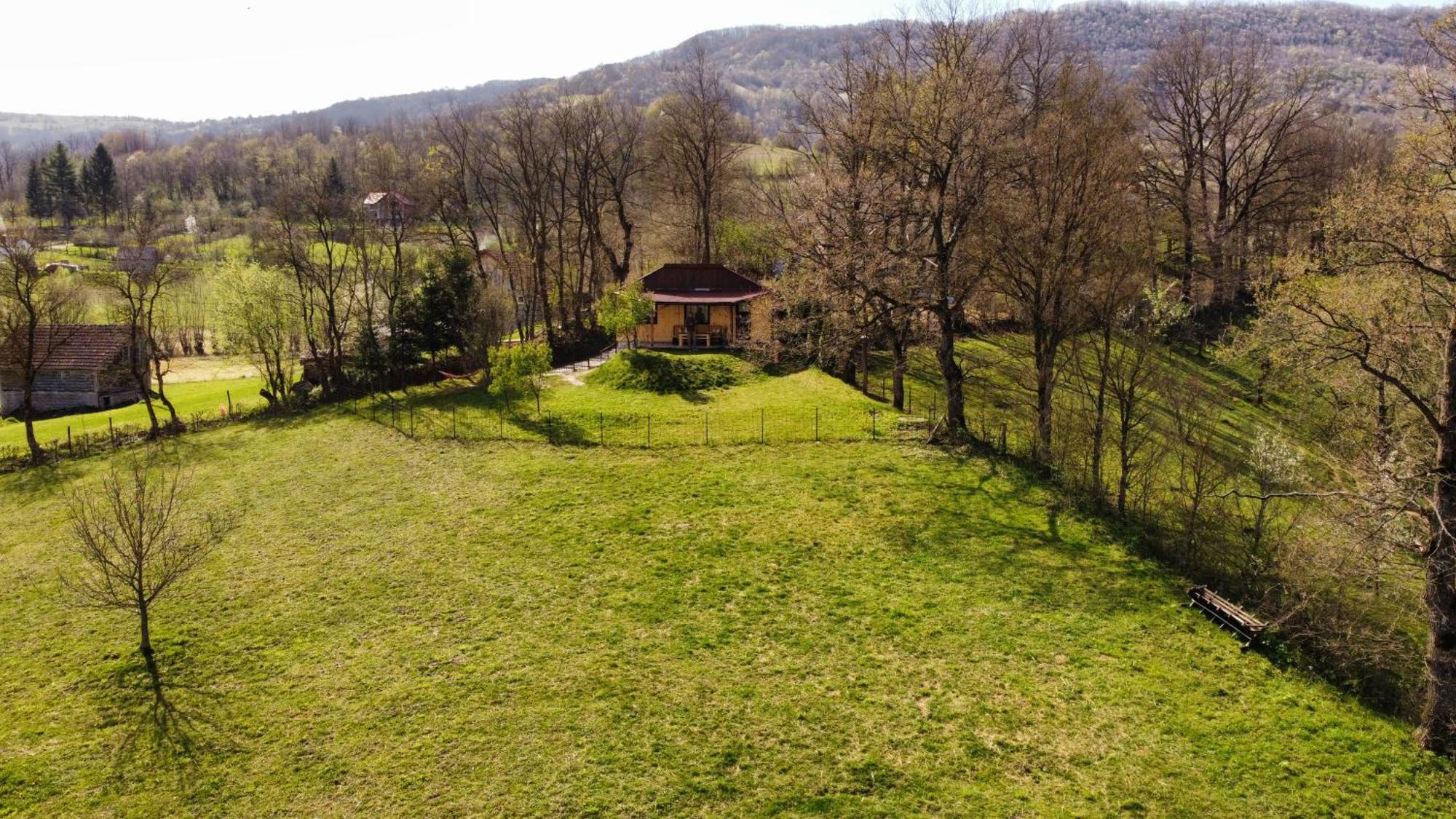 Sole Tiny House Apartment Sipovo Bagian luar foto